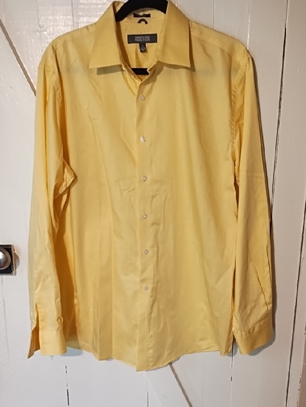 Kenneth Cole Reaction Light Yellow Long-Sleeve Dress Shirt